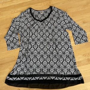 Anne Klein Black and White Top Size 2X